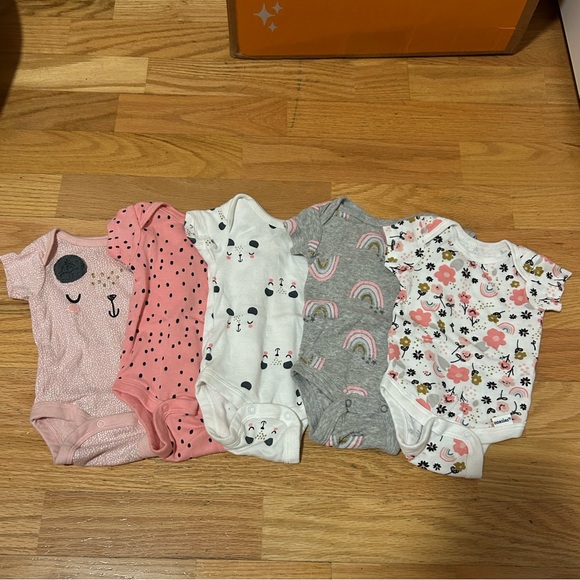 Gerber Kids Bodysuits in Pink, White, and Gray - Picture 1 of 2